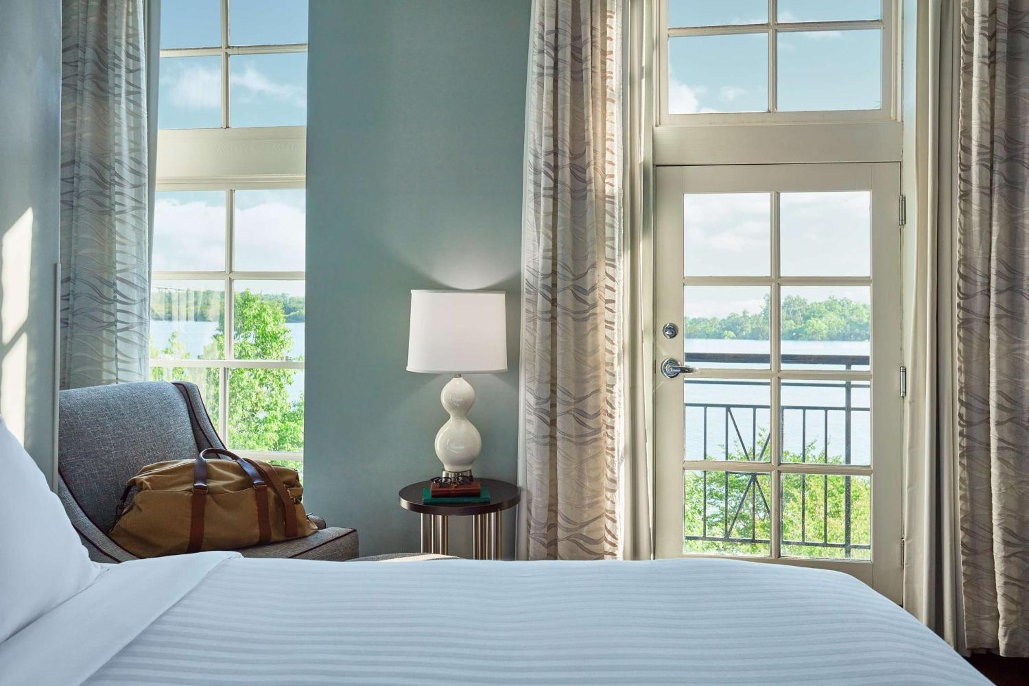 The Cotton Sail Hotel Savannah - Tapestry Collection By Hilton Экстерьер фото